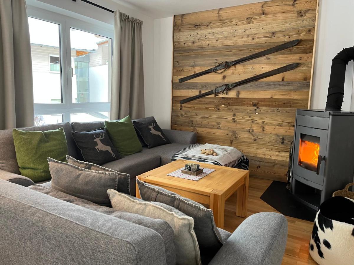 Ferienhaus Florianiweg บาดกัสไตน์ ภายนอก รูปภาพ